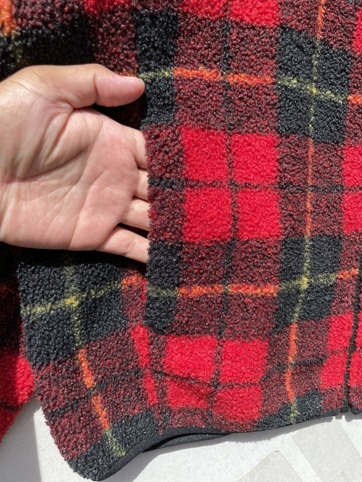 JW Anderson 🔥Accept Binding Offer🔥J.W Anderson x Uniqlo Fleece Jacket Size US XL / EU 56 / 4 - 9 Thumbnail