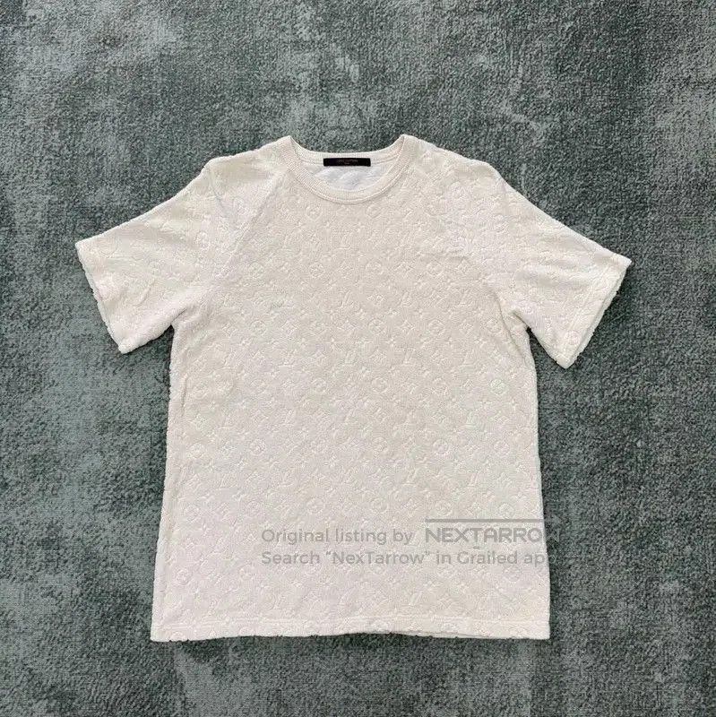 Louis Vuitton Louis Vuitton Men's White Logo T-Shirt . Size US L / EU 52-54 / 3 - 1 Thumbnail