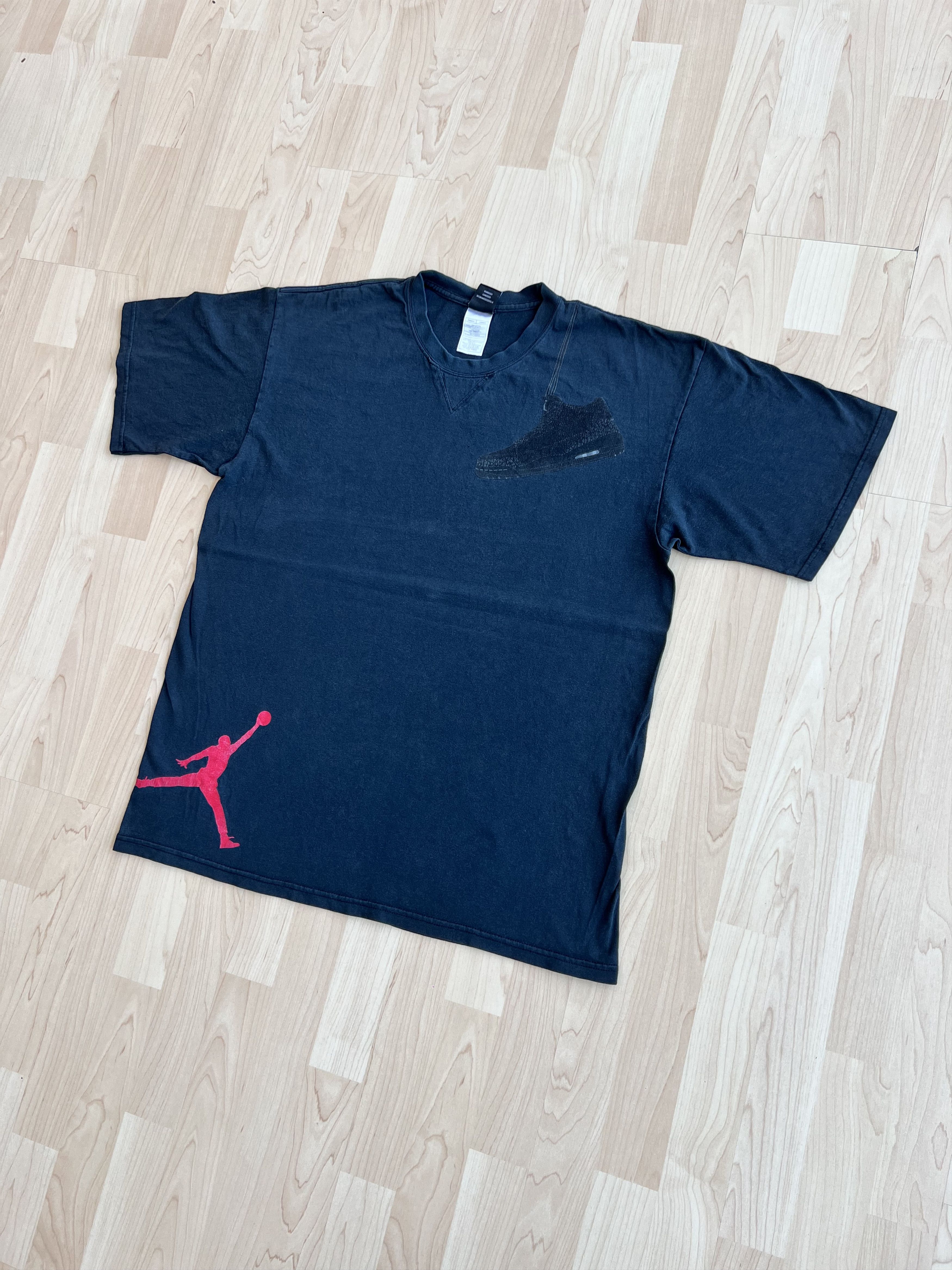 Jordan Brand T-shirt 2007 Nike Air Jordan 3 Black Cat Retro Size US L / EU 52-54 / 3 - 2 Thumbnail