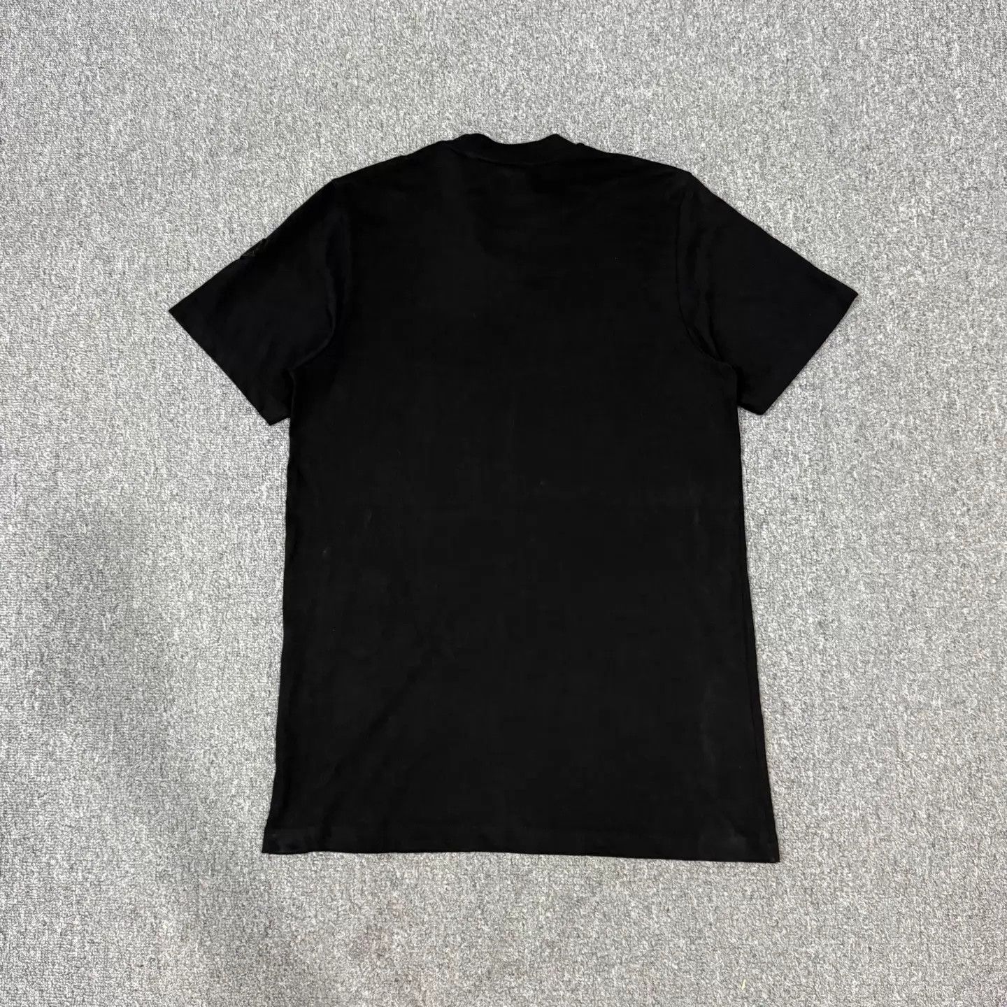 Moncler Moncler Black Swirl Logo Short Tee M Size M / US 6-8 / IT 42-44 - 2 Thumbnail