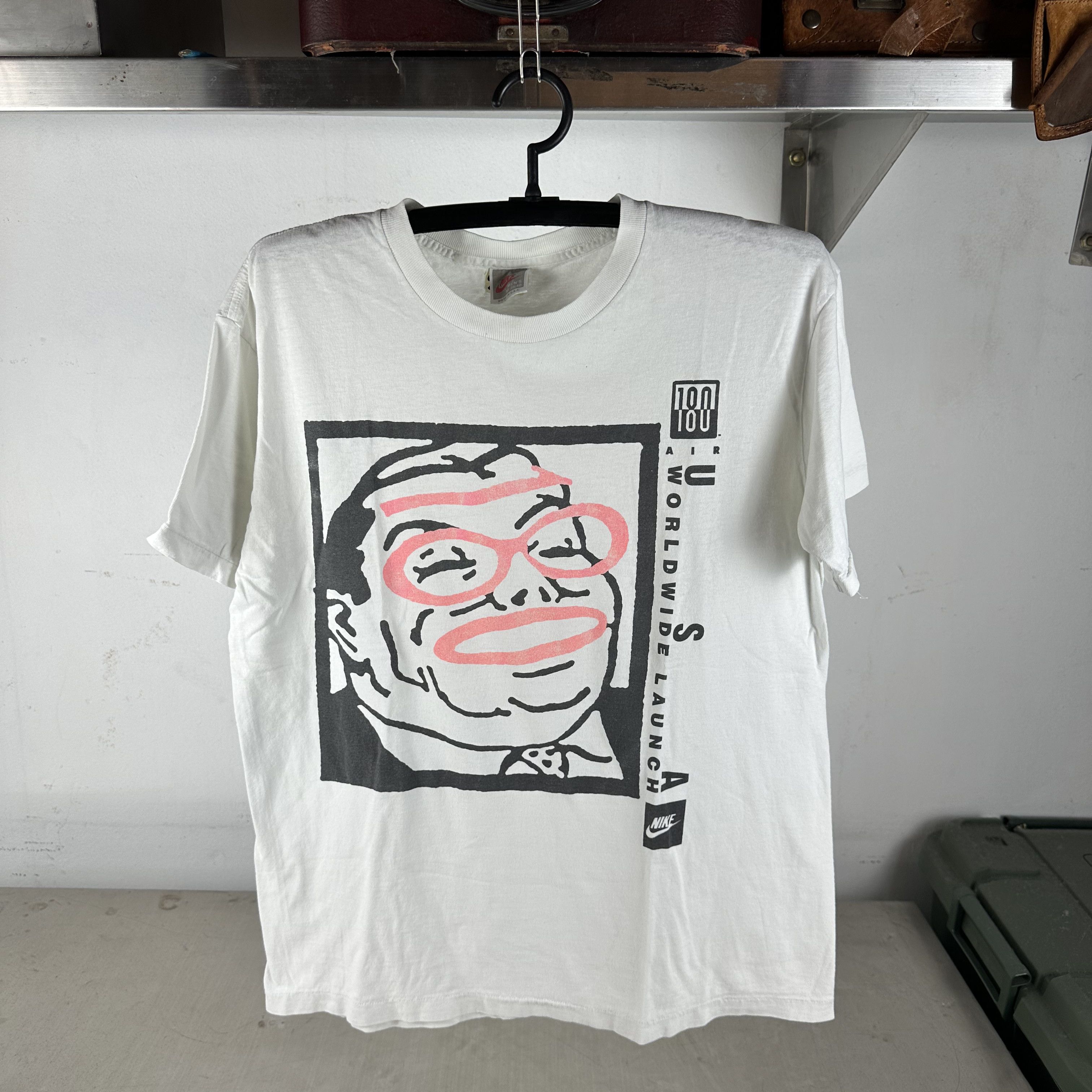 Vintage Vintage 90s Nike Air Max 180 Worldwide Launch Promo T-Shirt Size US M / EU 48-50 / 2 - 1 Thumbnail