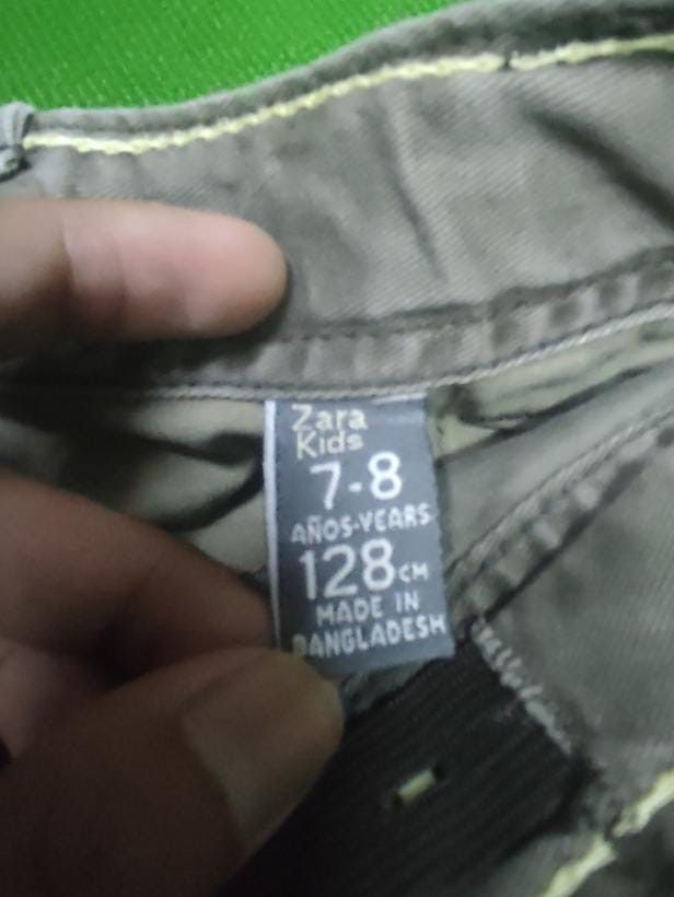Zara CAMOUFLAGE ZARA CARGO PANTS Size US 27 - 9 Thumbnail