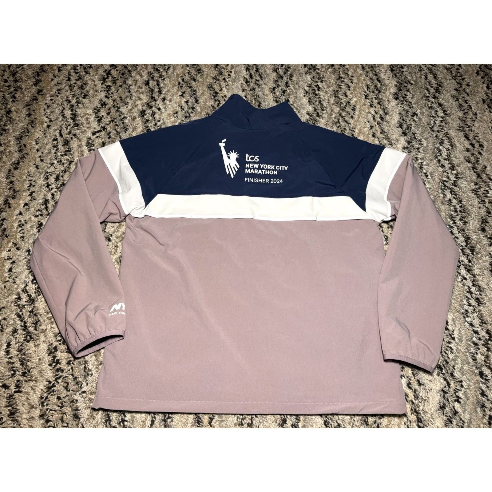 New Balance VINTAGE? No. 2024 TCS New York City Marathon Finisher Women New Balance Jacket Purple Large Size L / US 10 / IT 46 - 7 Thumbnail
