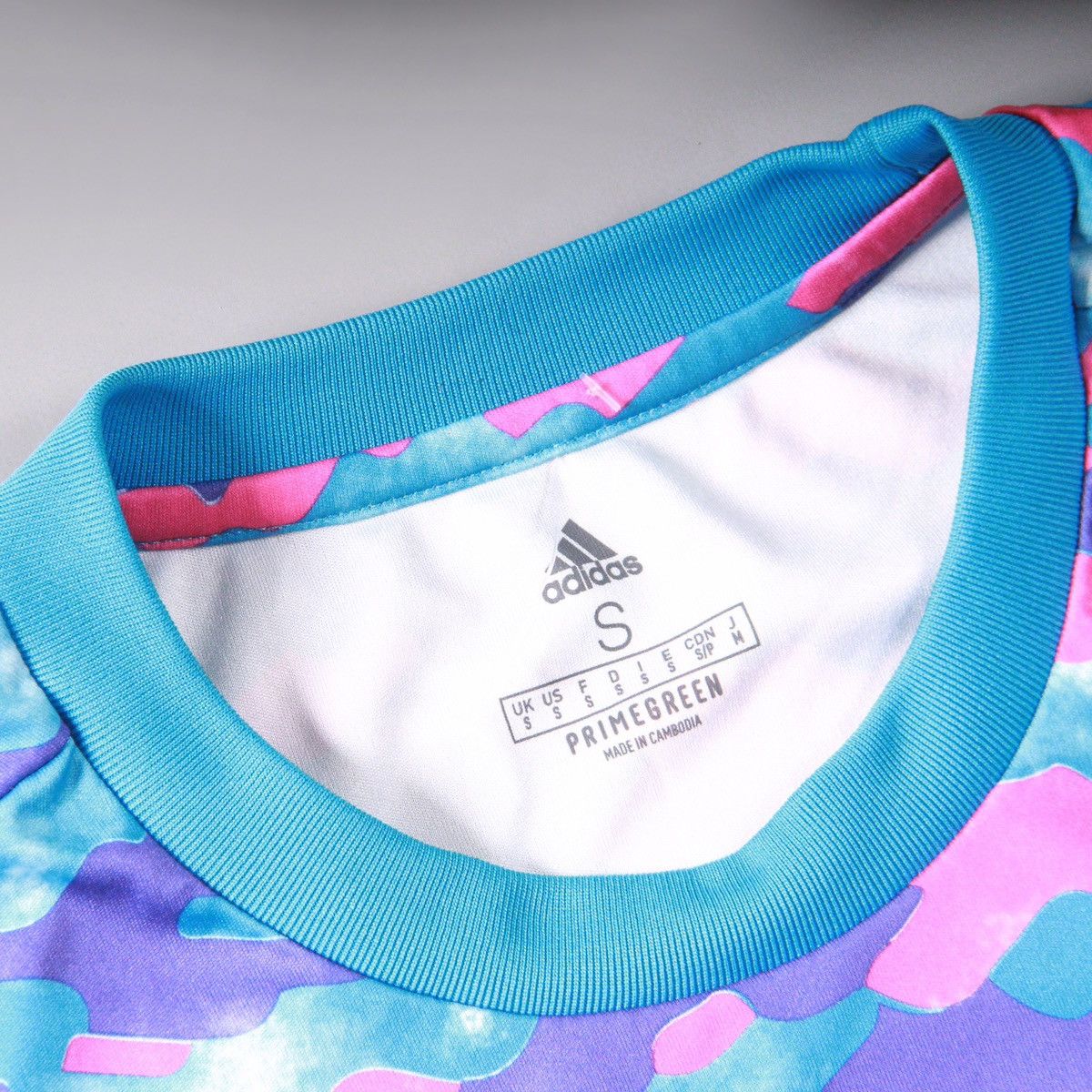 Adidas Adidas Real Madrid 2021 Soccer Football Jersey Tee T Shirt S Size US S / EU 44-46 / 1 - 4 Thumbnail