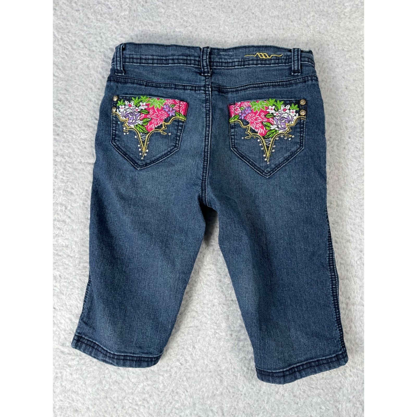 Fubu VINTAGE FUBU Jeans Capri Womens 14 Blue Denim 90s Floral Embroidered Embellished Capris Jeans Womens Size 14 Blue Size 36" / US 14 / IT 50 - 2 Thumbnail