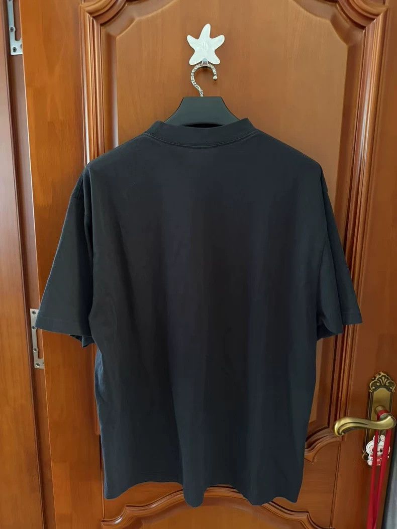 Balenciaga Balenciaga Burned Fuzzy Cola Short Sleeve Size US M / EU 48-50 / 2 - 2 Thumbnail