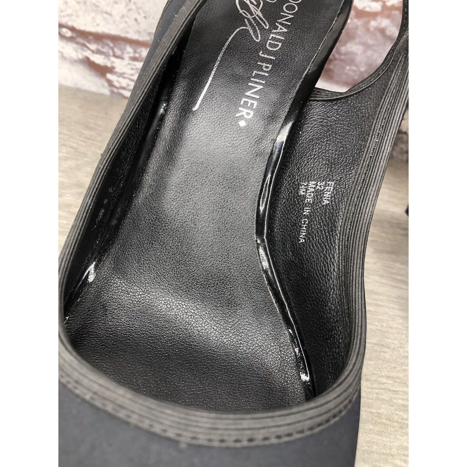 Donald Pliner Donald J Pliner Fenia Couture Black Fabric Stiletto Heels Wo Size US 7.5 / IT 37.5 - 9 Thumbnail