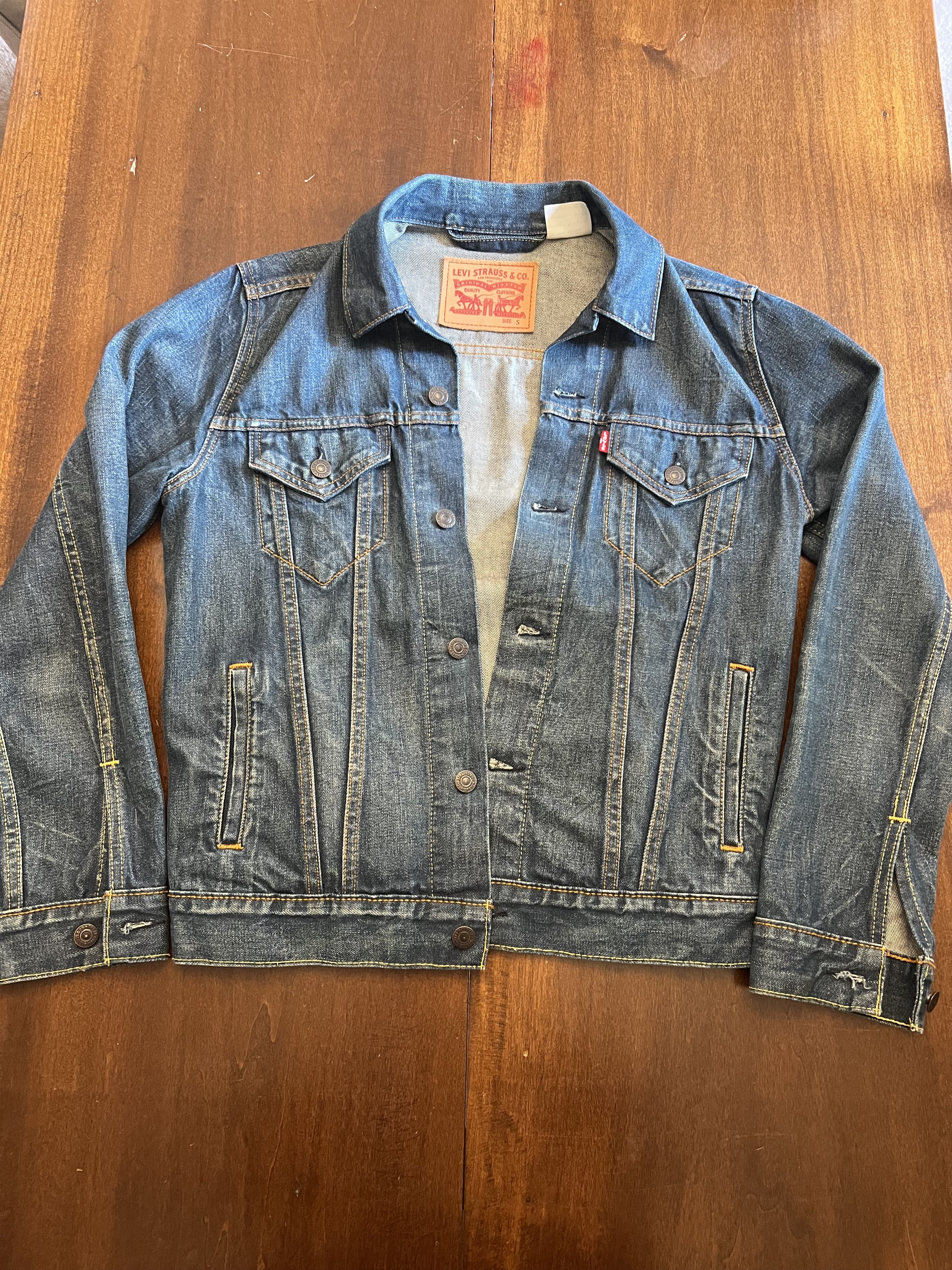 Levi's Levi's denim jacket, men's, size small Size US S / EU 44-46 / 1 - 1 Thumbnail