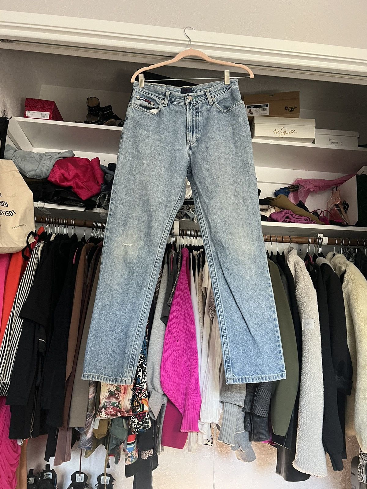 Vintage 90s Tommy Hilfiger distressed relaxed fit jeans