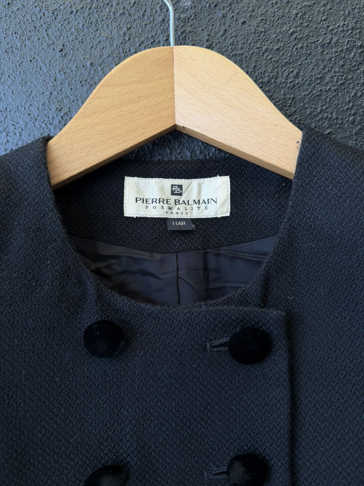 Pierre Balmain VINTAGE Pierre Balmain Formalite Black Velvet Button Blazer Size L / US 10 / IT 46 - 11 Thumbnail