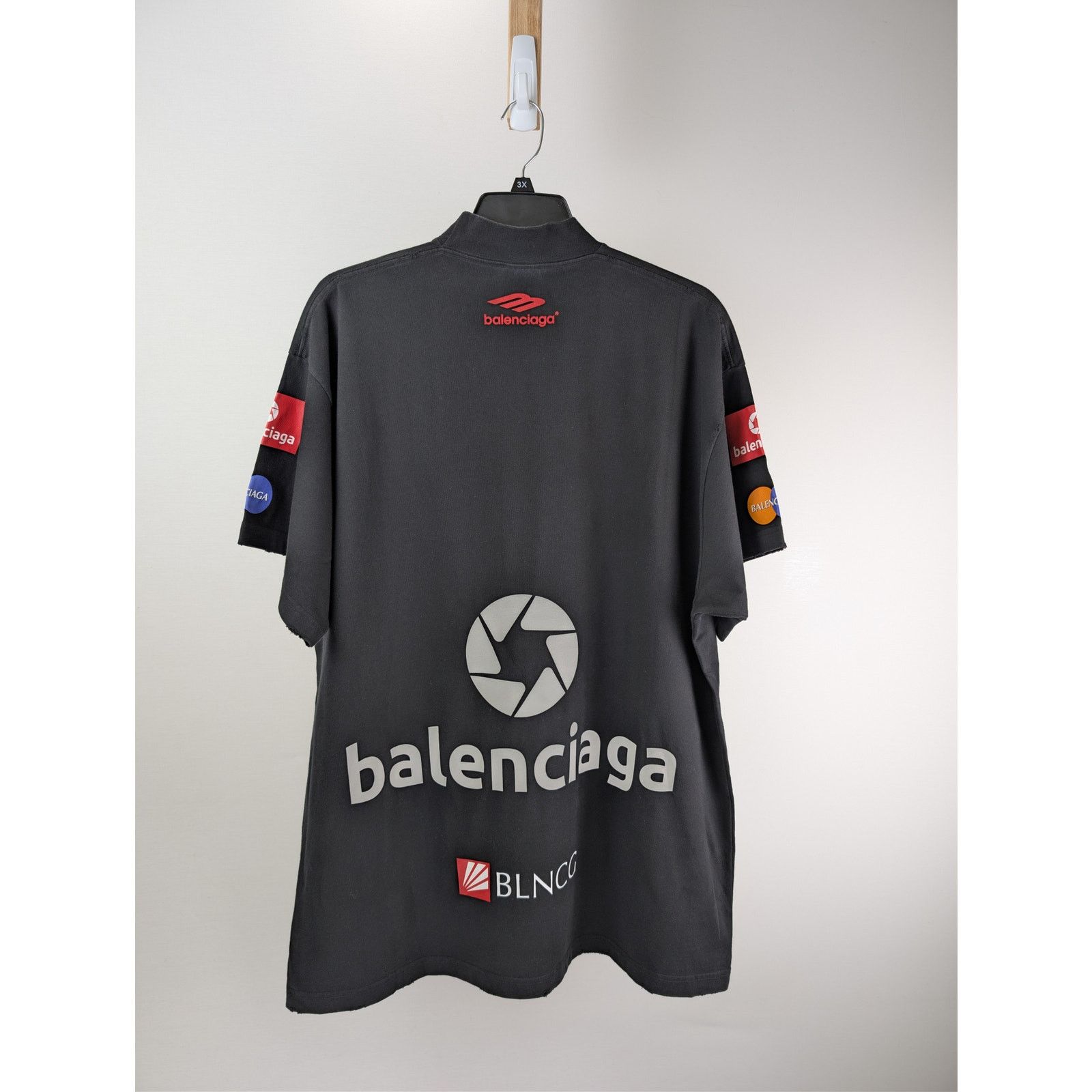 Balenciaga o1rshd1 Top League Vintage Jersey Short Sleeve Shirt Black Size US L / EU 52-54 / 3 - 16 Thumbnail