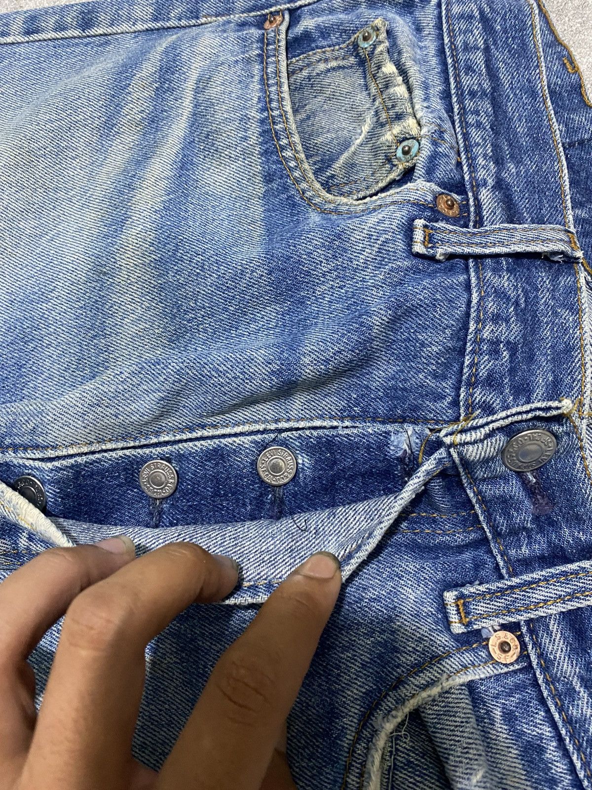 Levi's Levi’s distressed jeans Size US 32 / EU 48 - 5 Thumbnail