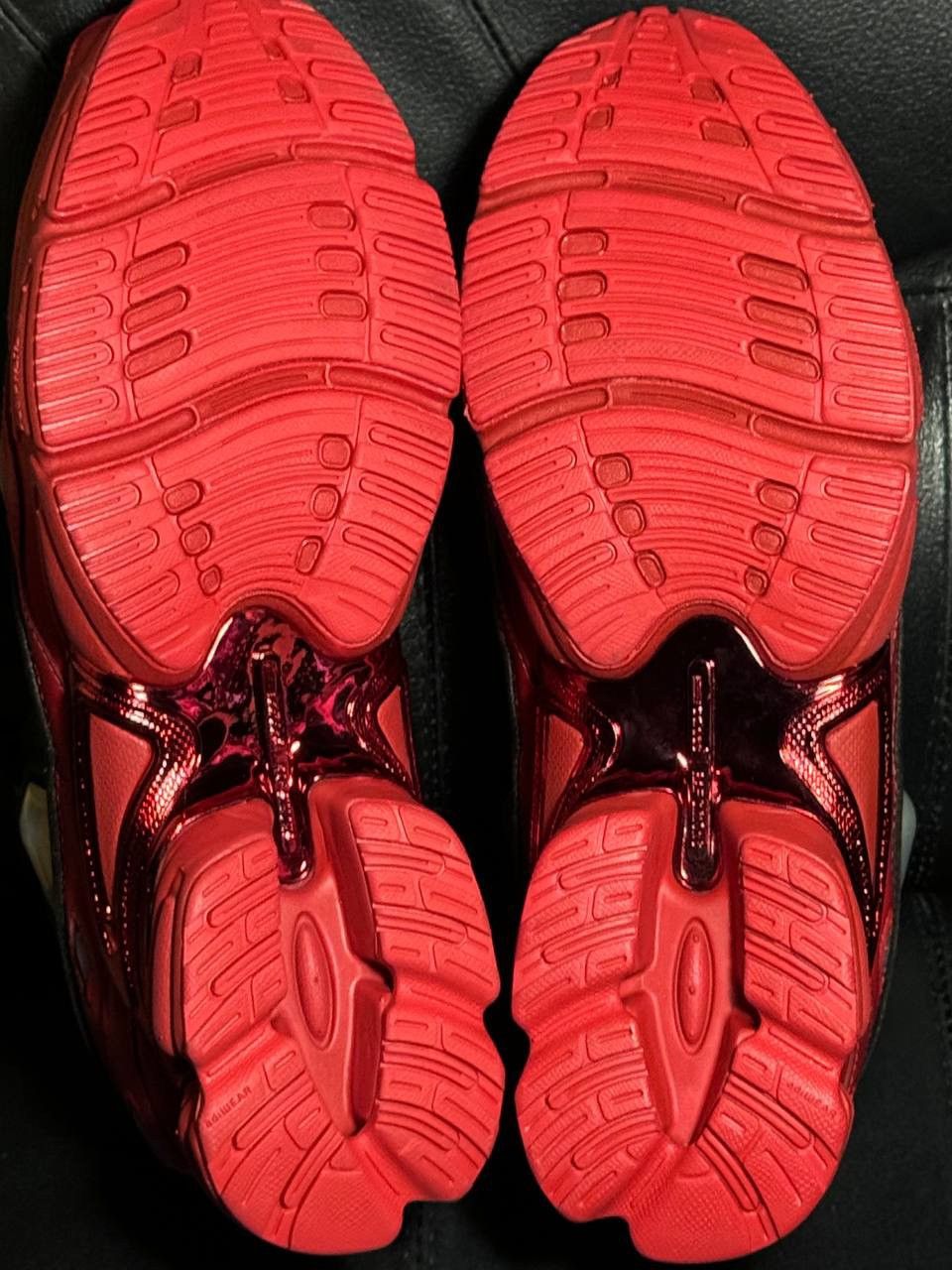 Adidas × Raf Simons 10,5us sneakers Adidas Raf Simons Ozweego Scarlet 2017 Size US 10 / EU 43 - 10 Thumbnail