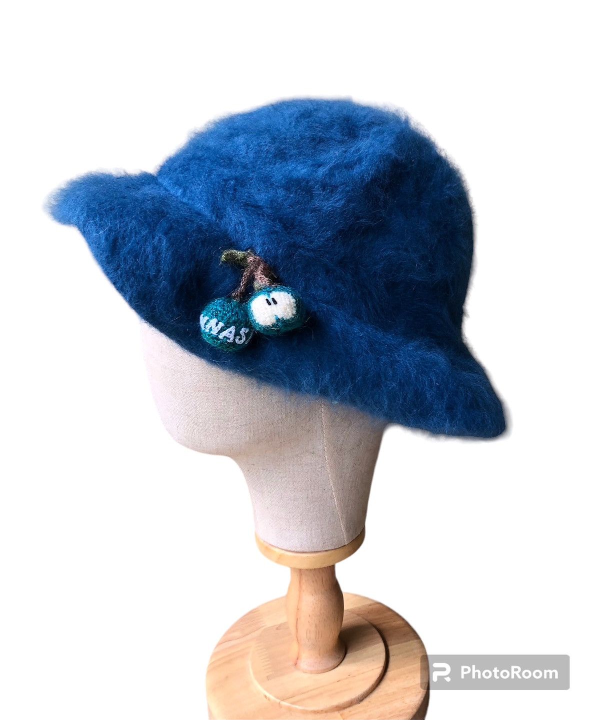 Anna Sui Luxury Anna Sui Fur Bucket Hat Size ONE SIZE - 1 Thumbnail