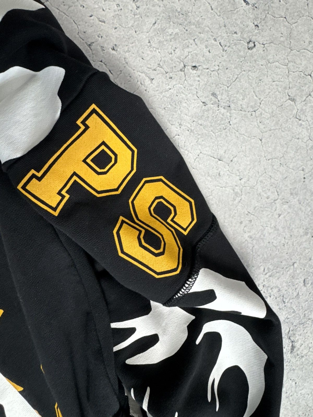 Alexander McQueen Alexander McQueen MCQ Psycho Big Logo Sweatshirt Y2K Size US S / EU 44-46 / 1 - 8 Thumbnail