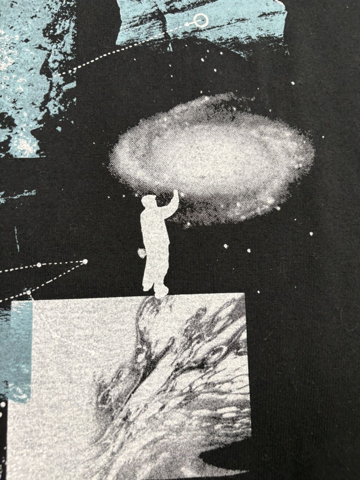 Nike ACG Nike ACG Space Constellation MMXXIV Graphic T-Shirt XXL Size US XXL / EU 58 / 5 - 5 Thumbnail
