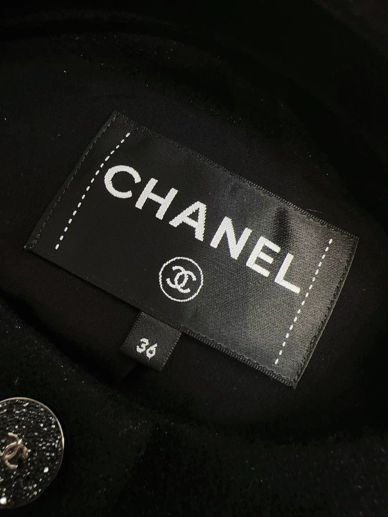 Chanel Chanel 24b black two-pocket shiny fabric jacket Size XS / US 0-2 / IT 36-38 - 5 Thumbnail