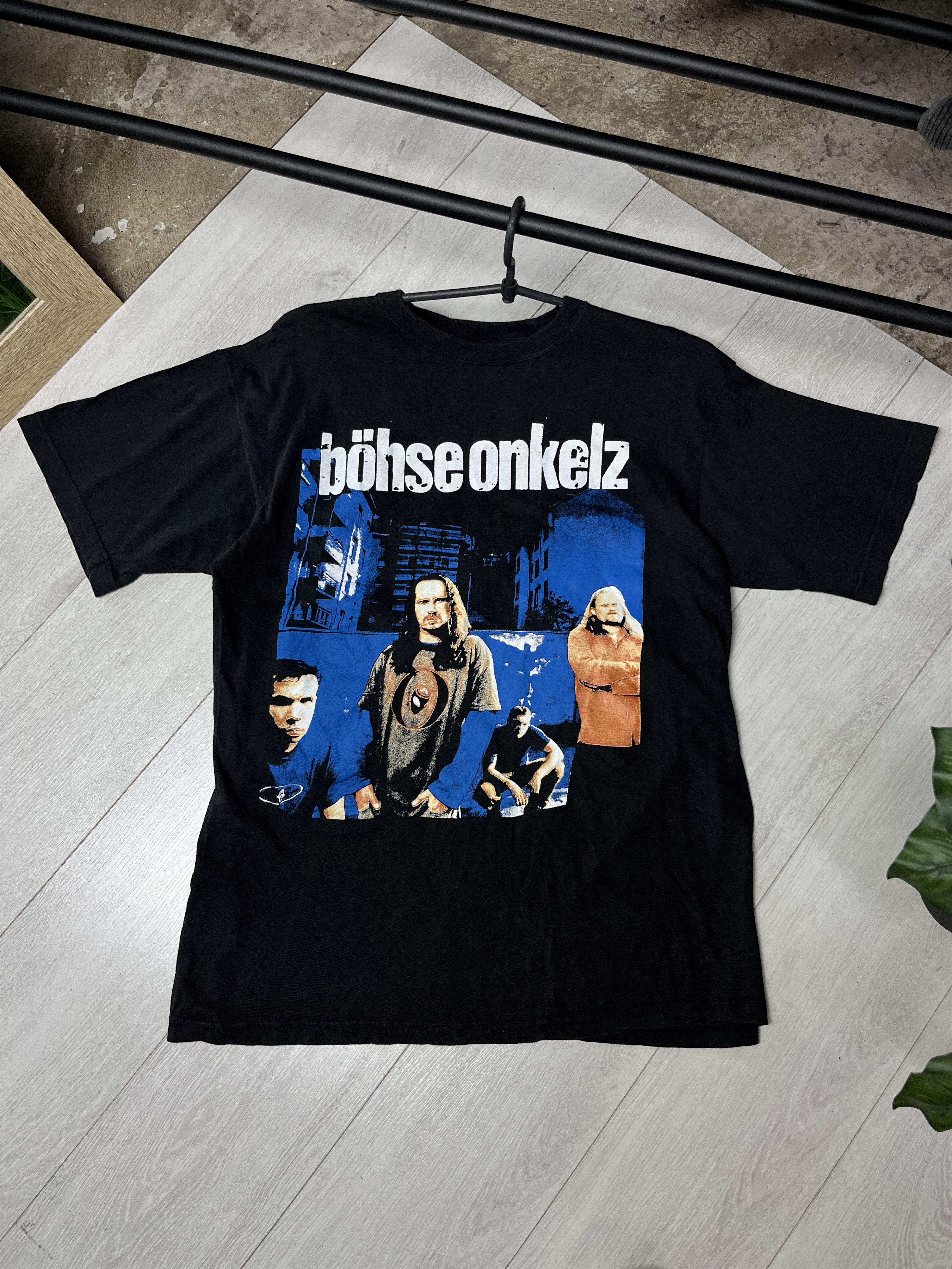 Band Tees 1990s BÖHSE ONKELZ DEMON GRAPHIC TEE - № 860 Size US L / EU 52-54 / 3 - 4 Thumbnail