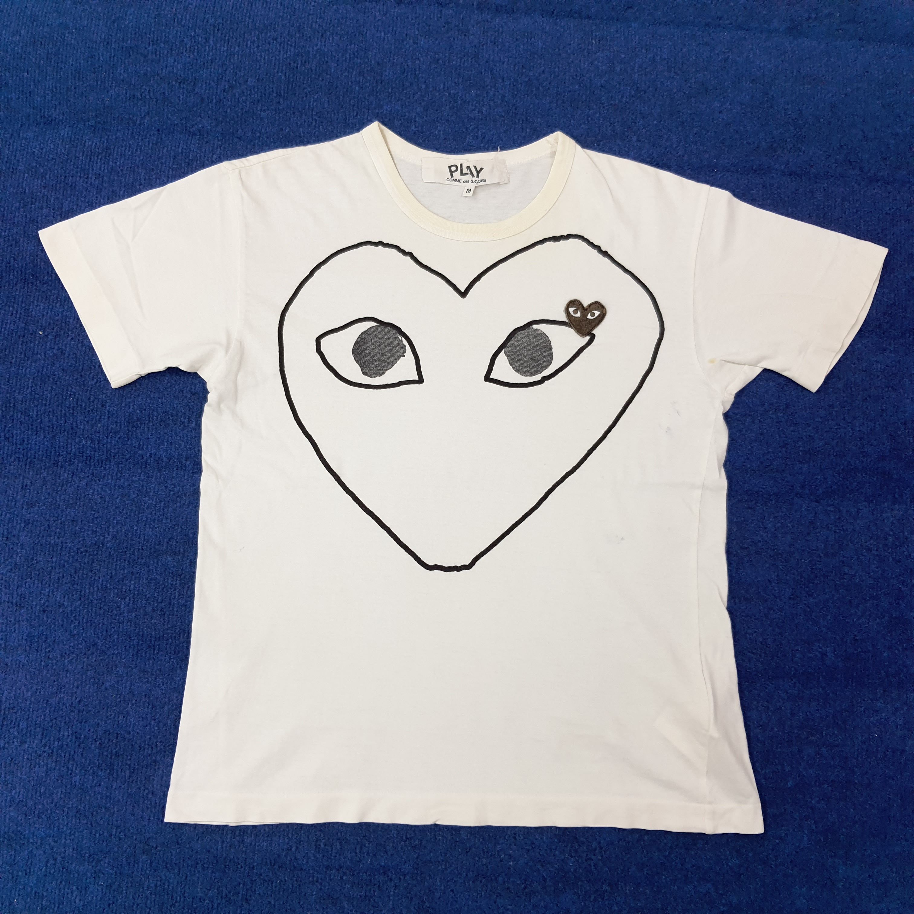 Comme des Garcons PLAY Vintage Comme des Garçons PLAY Heart Logo T-Shirt C267N31 Size M / US 6-8 / IT 42-44 - 1 Thumbnail