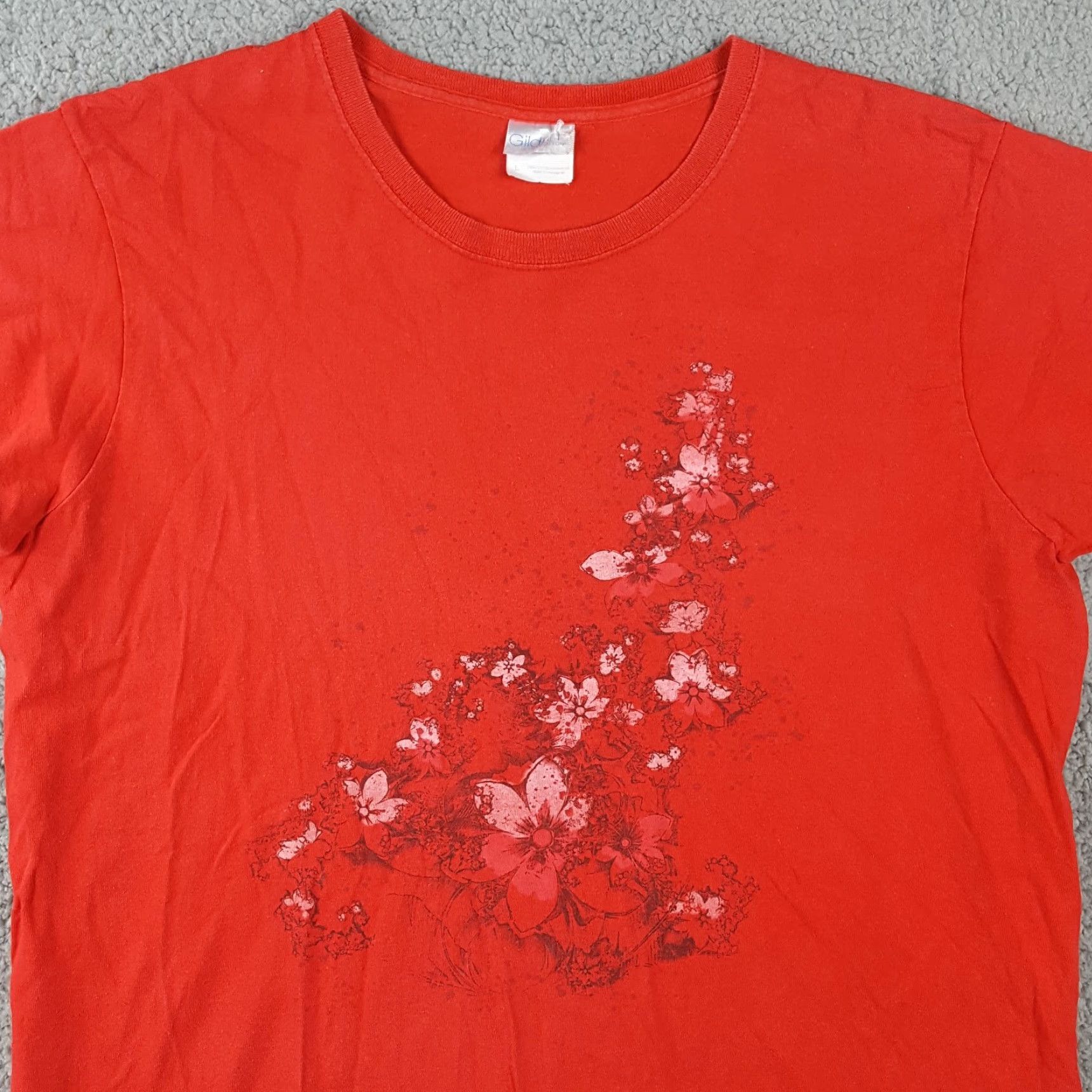 Gildan VINTAGE Gildan 90s Red Flower Nature Short Sleeve T-Shirt Women's Large Retro Classic Size L / US 10 / IT 46 - 2 Thumbnail