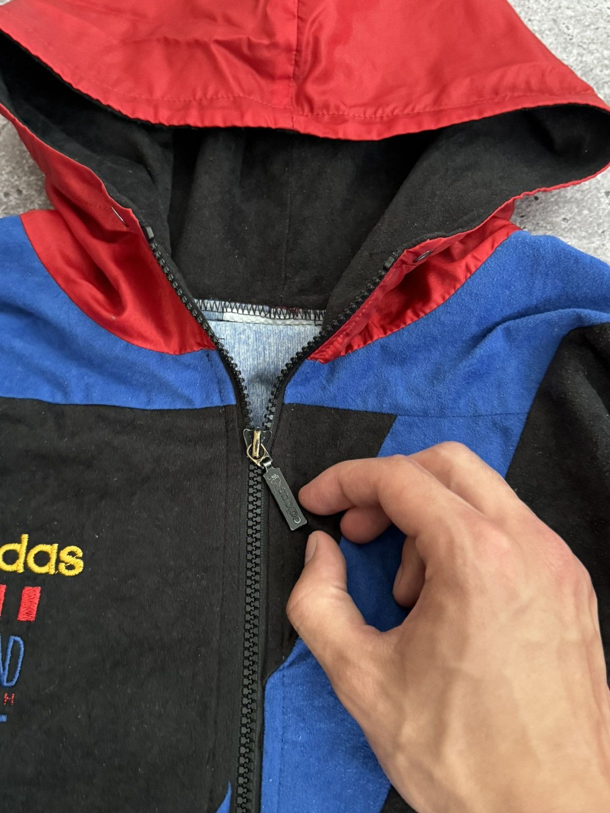 Adidas × Vintage Vintage adidas Velour felt track light hoodie Size US M / EU 48-50 / 2 - 8 Thumbnail
