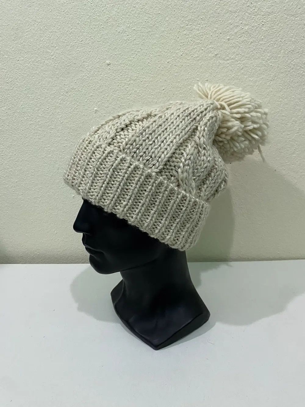 Melrose × Vintage Melrose Claire Knit Bobble Beanie Hat Size ONE SIZE - 3 Thumbnail