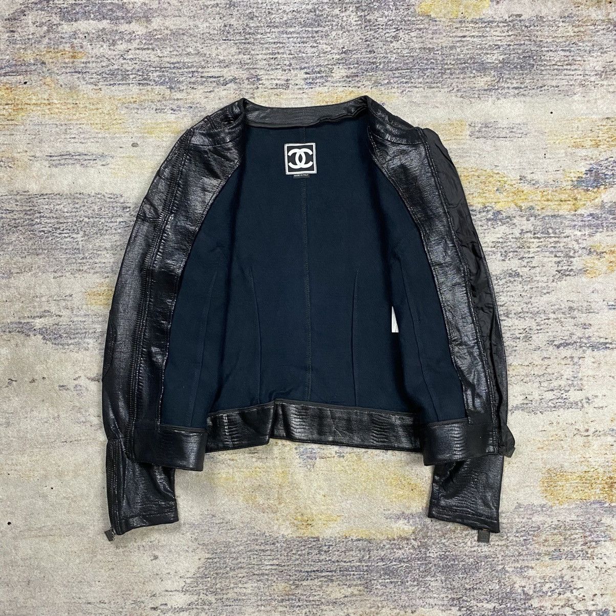 Chanel Chanel crocodile effect bikers jacket Size M / US 6-8 / IT 42-44 - 11 Thumbnail