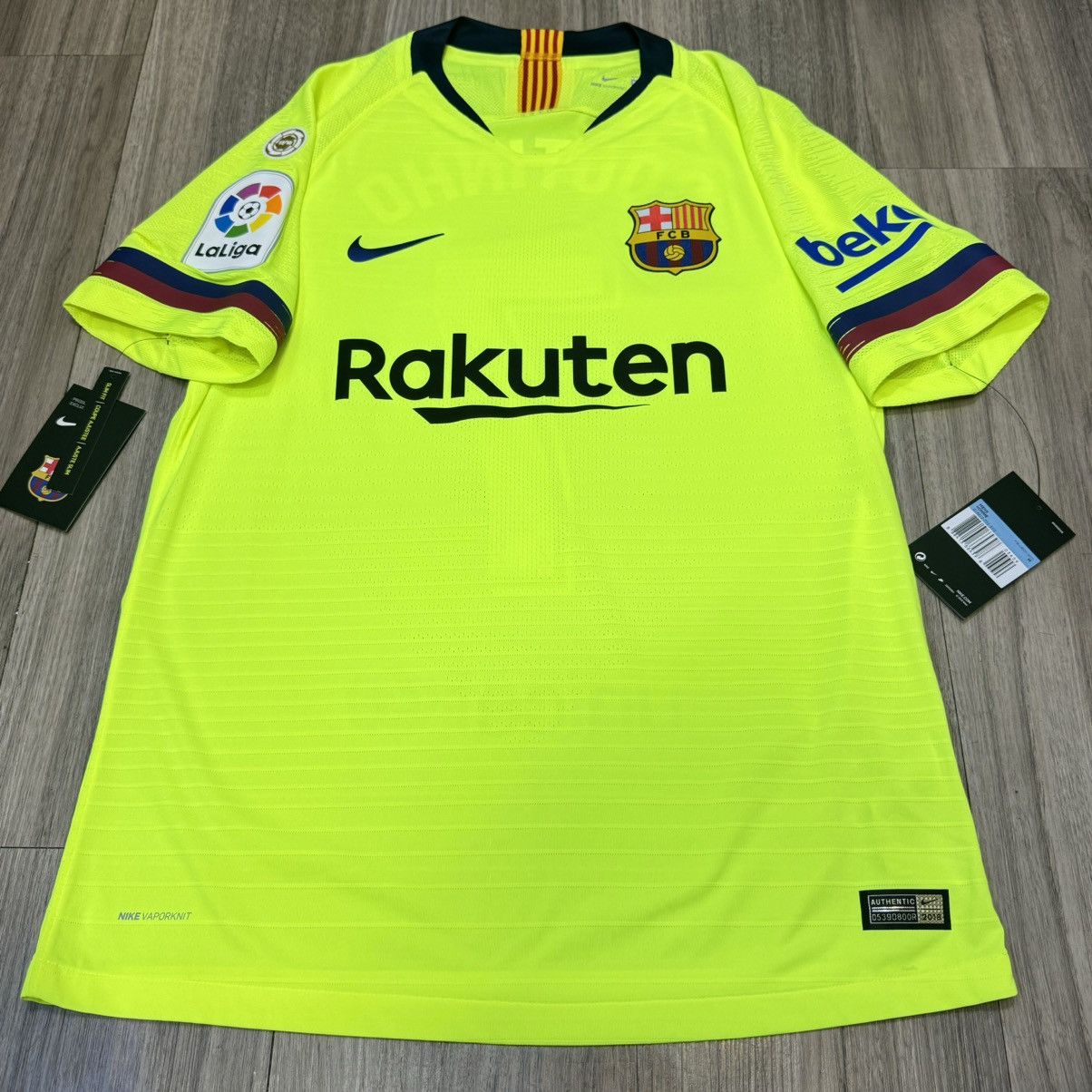 Nike Barcelona 18/19 player issue away shirt #7 Coutinho Size US M / EU 48-50 / 2 - 1 Thumbnail