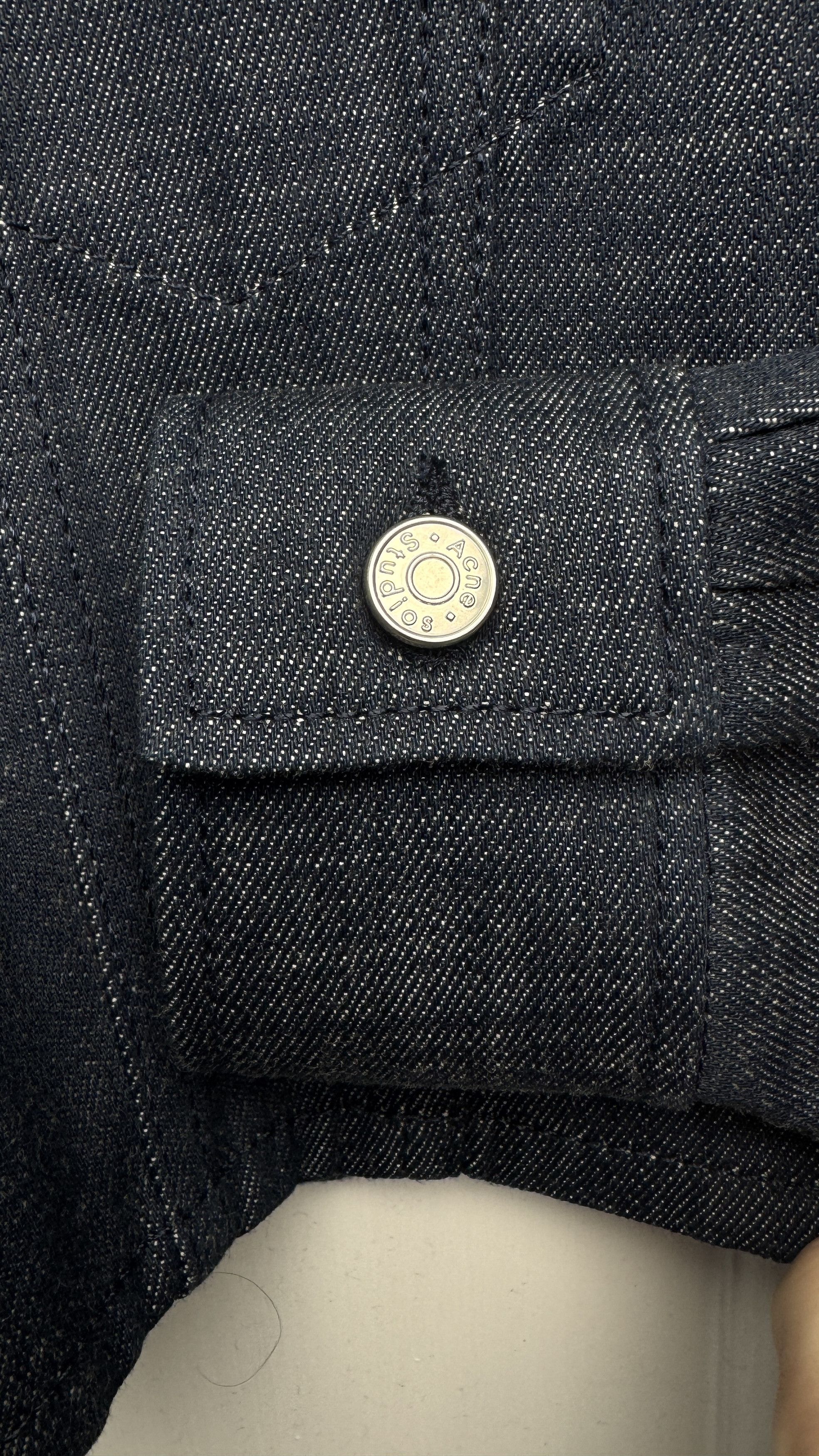 Acne Studios Acne Studios Cropped Denim Jacket in Raw Indigo Size XS / US 0-2 / IT 36-38 - 5 Thumbnail