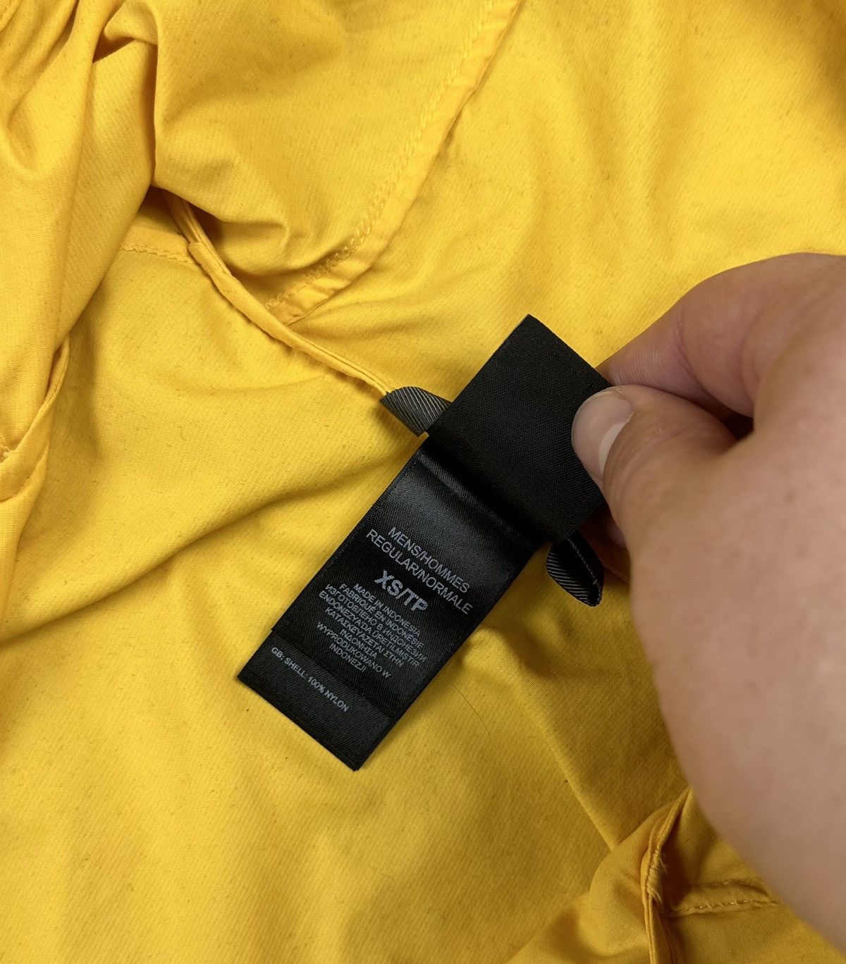 The North Face Mens The North Face Outdoor Yellow Light Jacket Size US XS / EU 42 / 0 - 8 Thumbnail