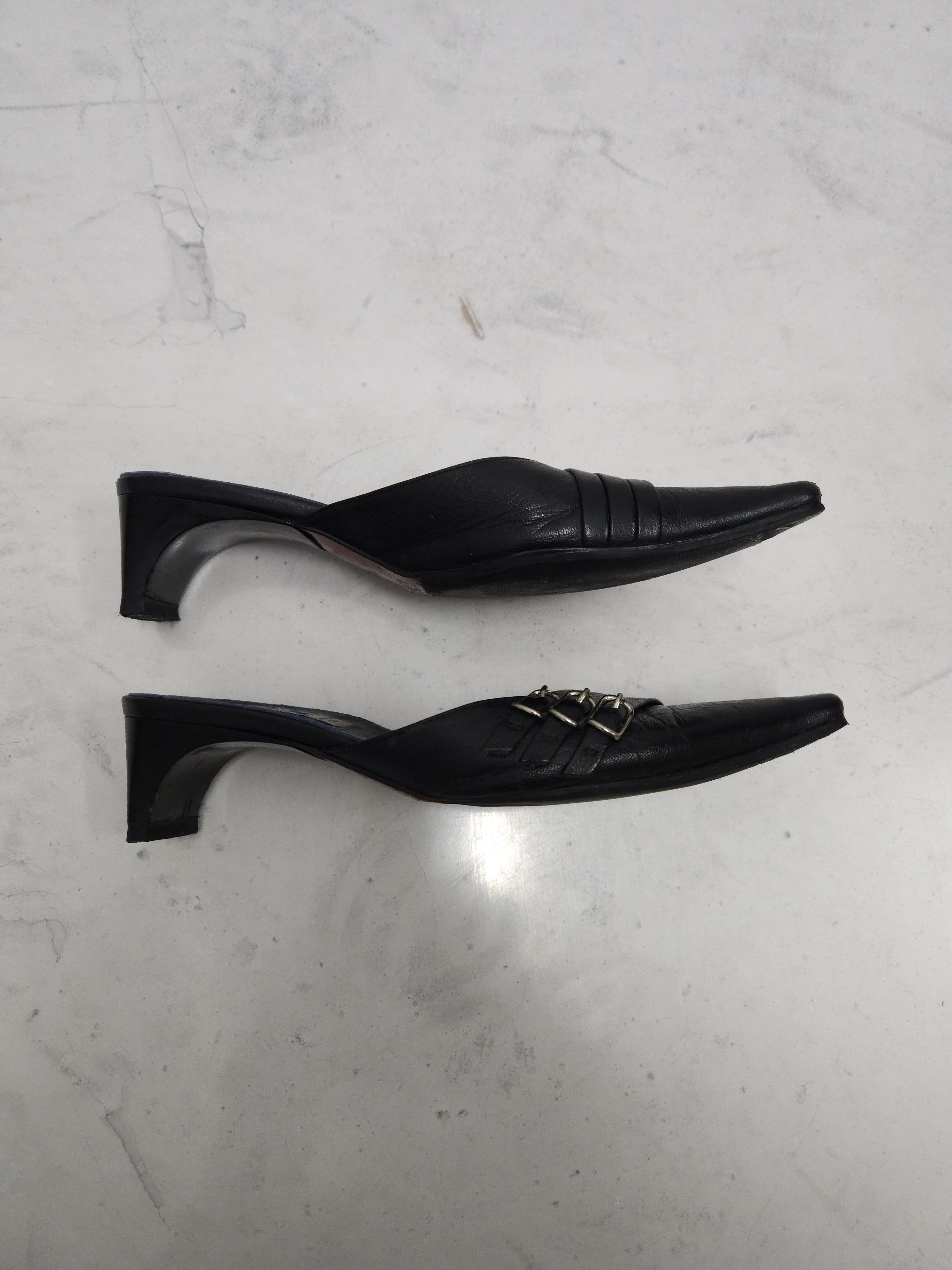 Vintage Archive y2k black leather pointed toe mules with buckles Size US 5 / IT 35 - 4 Thumbnail