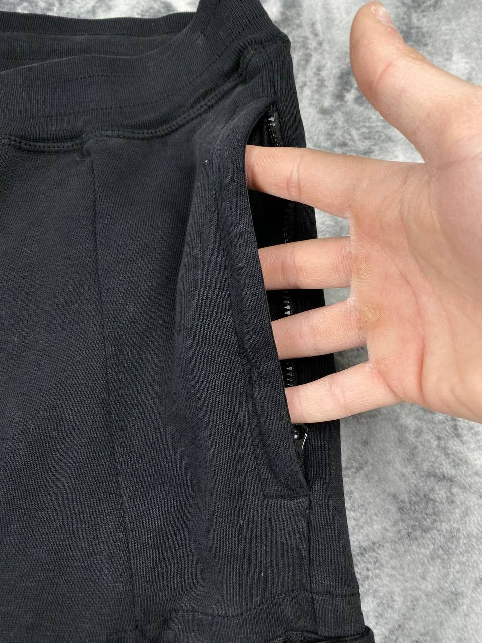 Stone Island Stone Island Fleece Garment Dyed Cargo Pants Sweatpants Men Size US 34 / EU 50 - 7 Thumbnail