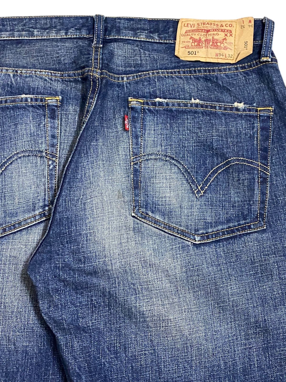 Levi's Vintage Clothing Vintage Levis501 Y2K Faded Distressed Style Loose Jeans Size US 35 - 12 Thumbnail