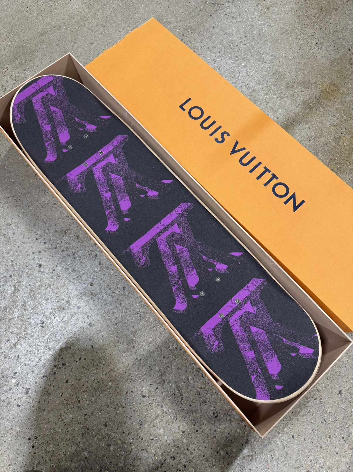 Louis Vuitton × Virgil Abloh Louis Vuitton Floral Monogram Skateboard RARE NEW Size ONE SIZE - 3 Thumbnail