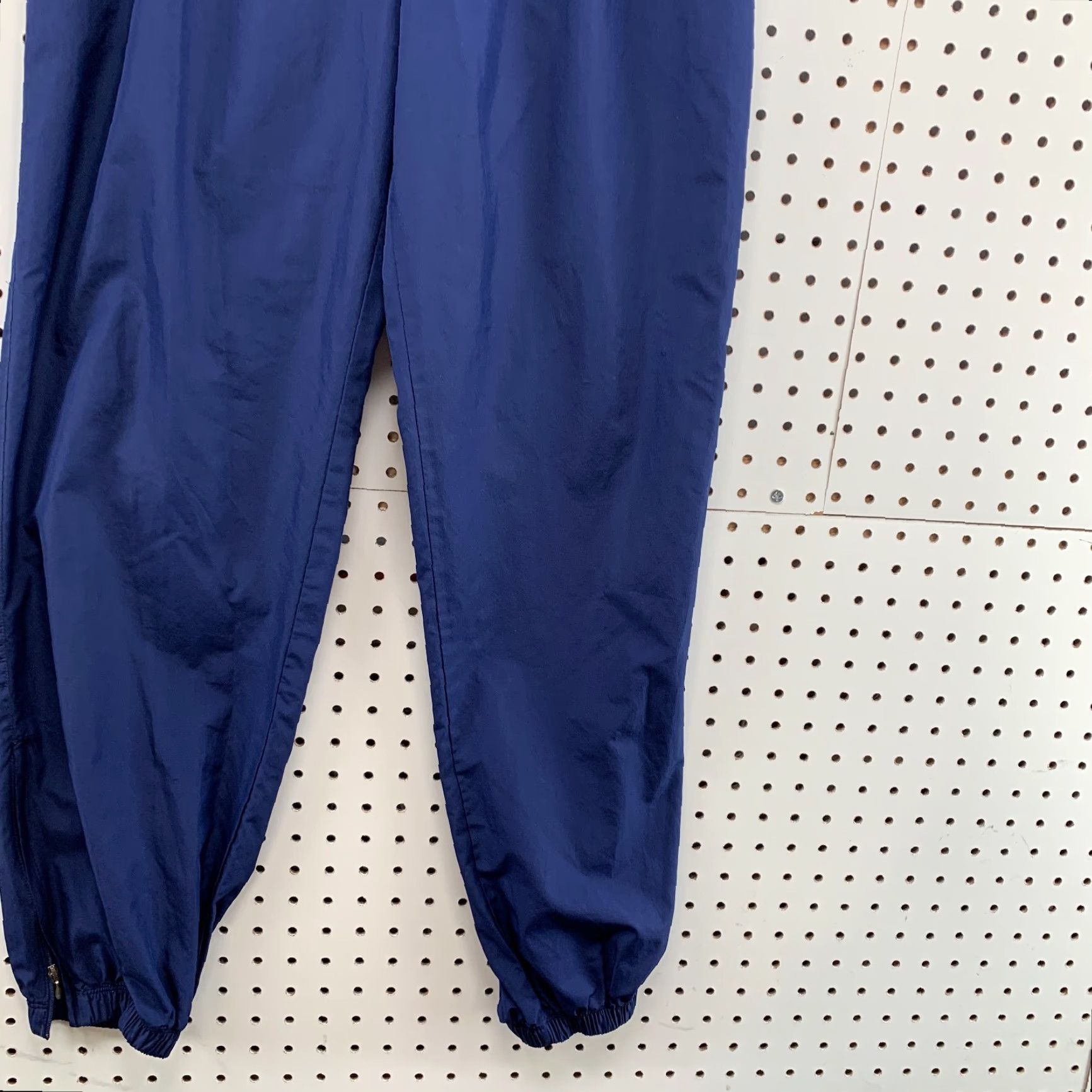 Adidas VINTAGE adidas Track Pants Mens Large Navy Blue Tonal Logo 30" Inseam 28x30 Size US 33 - 4 Thumbnail