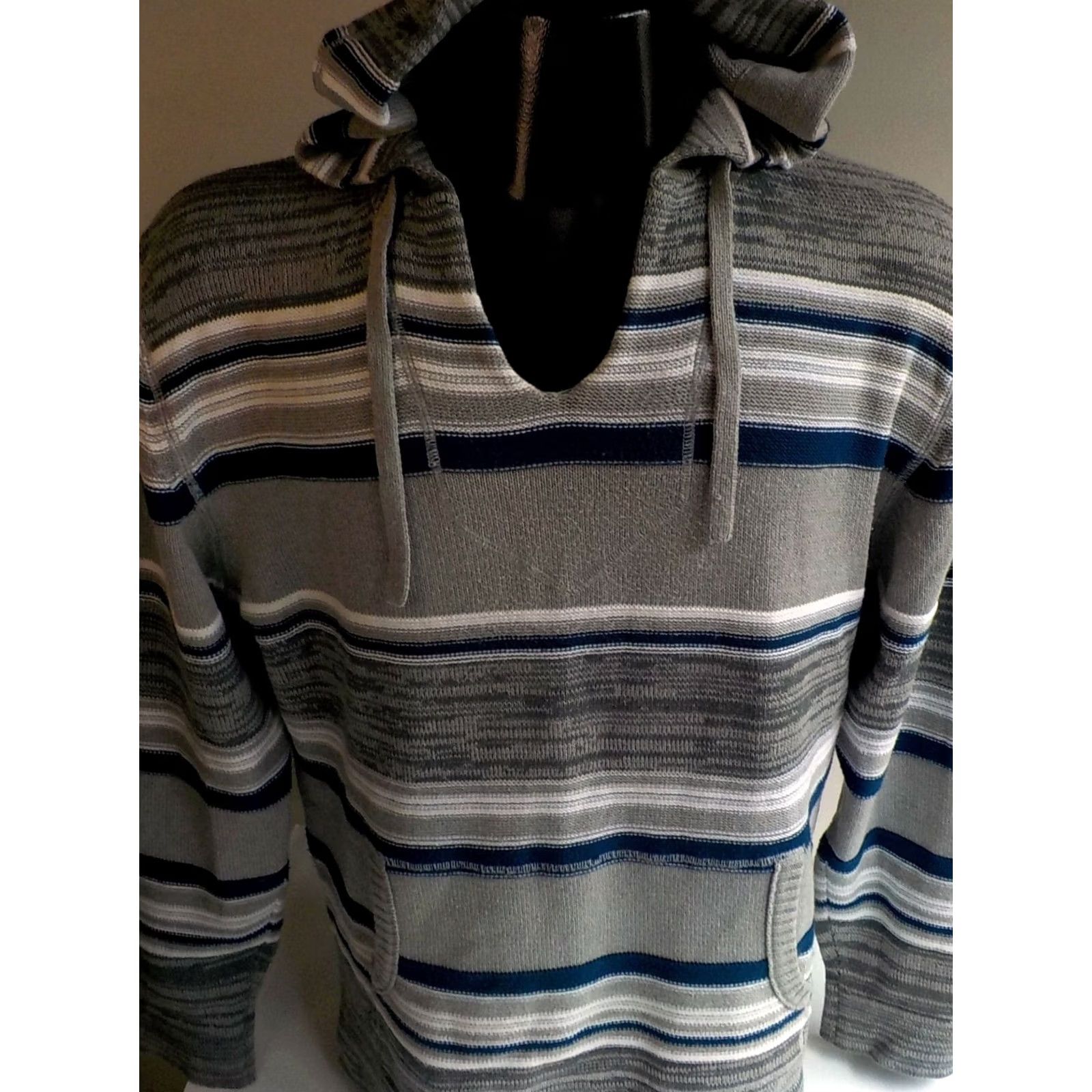 KangaROOS VINTAGE Retrofit Hooded Striped Pullover Sweater Kangaroo Pocket LARGE Gray/Blue Mens Pullover Knit Cotton Blend 60% Cotton 40% Acrylic Size US L / EU 52-54 / 3 - 2 Thumbnail