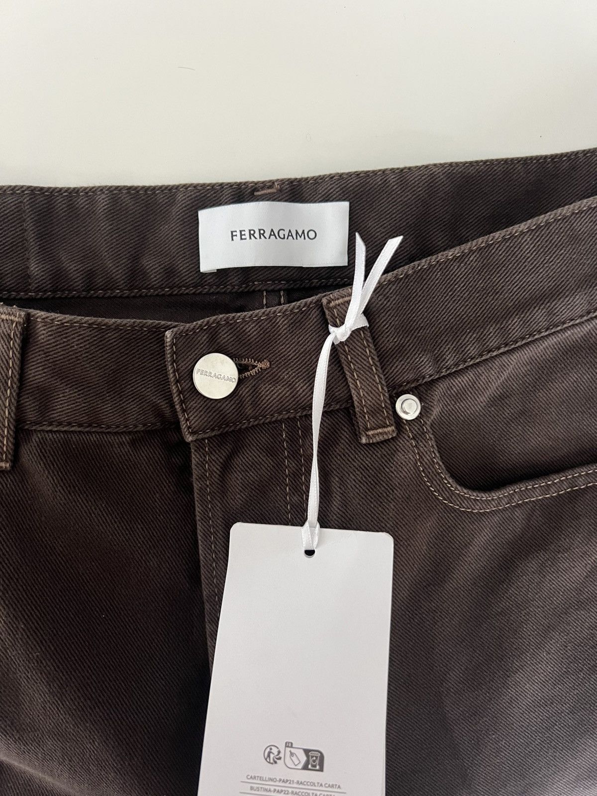 Salvatore Ferragamo $1.1K VALUE Washed Denim Jeans in Brown Size US 32 / EU 48 - 4 Thumbnail