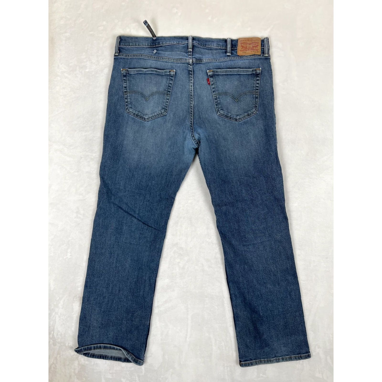 Levi's Levis 559 Jeans Mens 40x32 Blue Denim Relaxed Straight Leg Distressed Worn Vintage No? Size US 40 / EU 56 - 6 Thumbnail