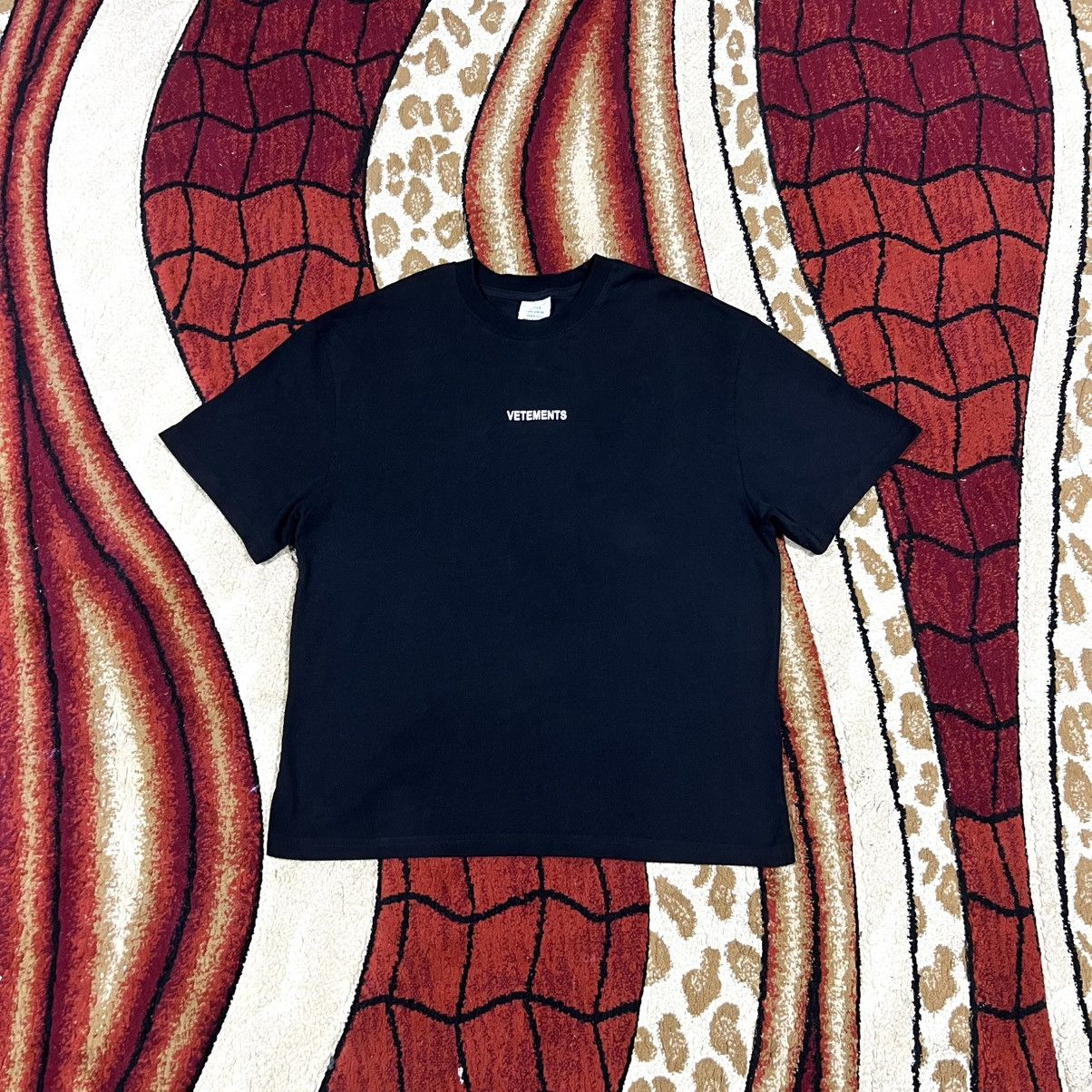Vetements Vintage VETEMENS Luxury T Shirt Size US L / EU 52-54 / 3 - 1 Thumbnail