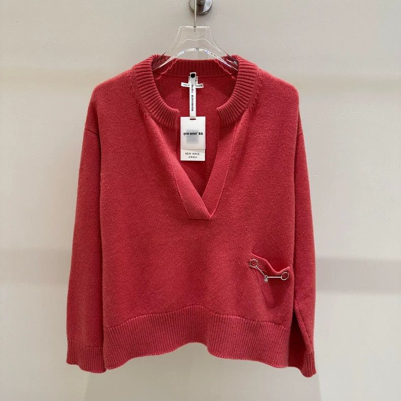 Hermes Solid V-neck Cashmere Sweater
