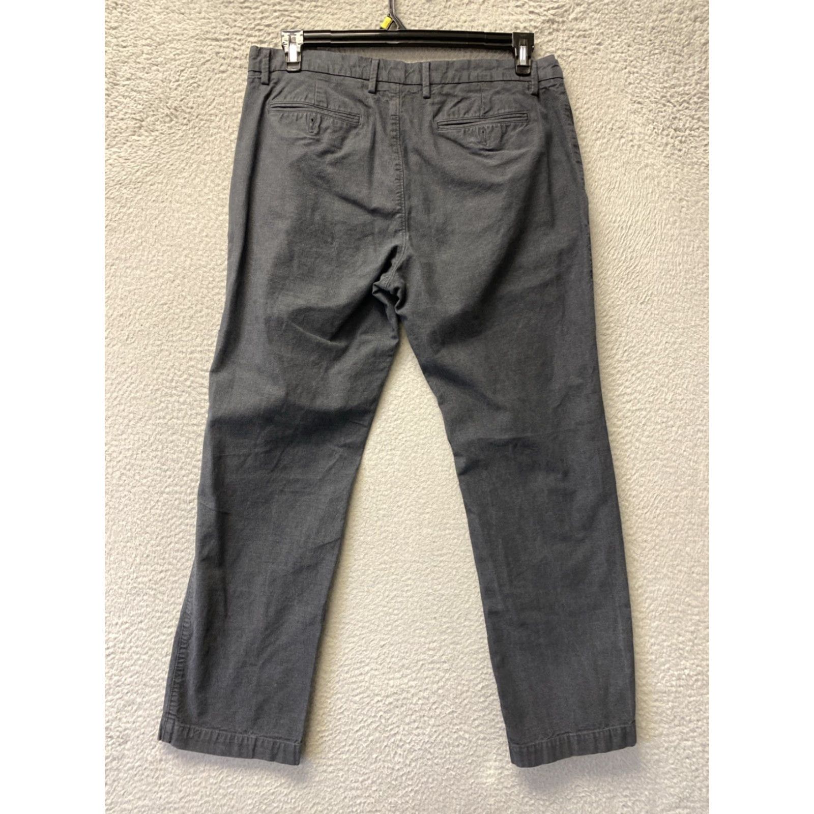 Banana Republic VINTAGE Banana Republic Pants Mens 32 Gray Dawson Chino Pants 32x32 /154-27 Size US 32 / EU 48 - 6 Thumbnail