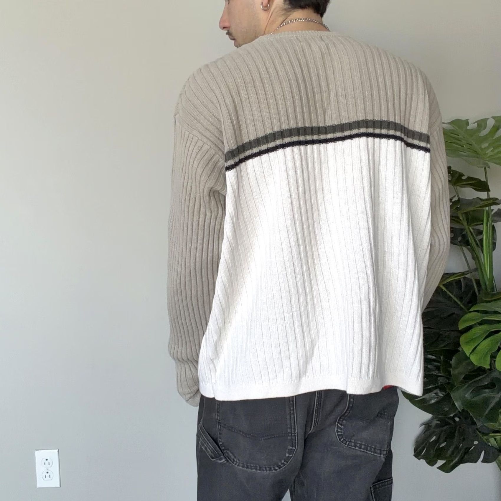 Vintage Y2K White Striped Crewneck Knit Sweater Large Skater Grunge Pullover Stripe Mens Size US L / EU 52-54 / 3 - 2 Thumbnail