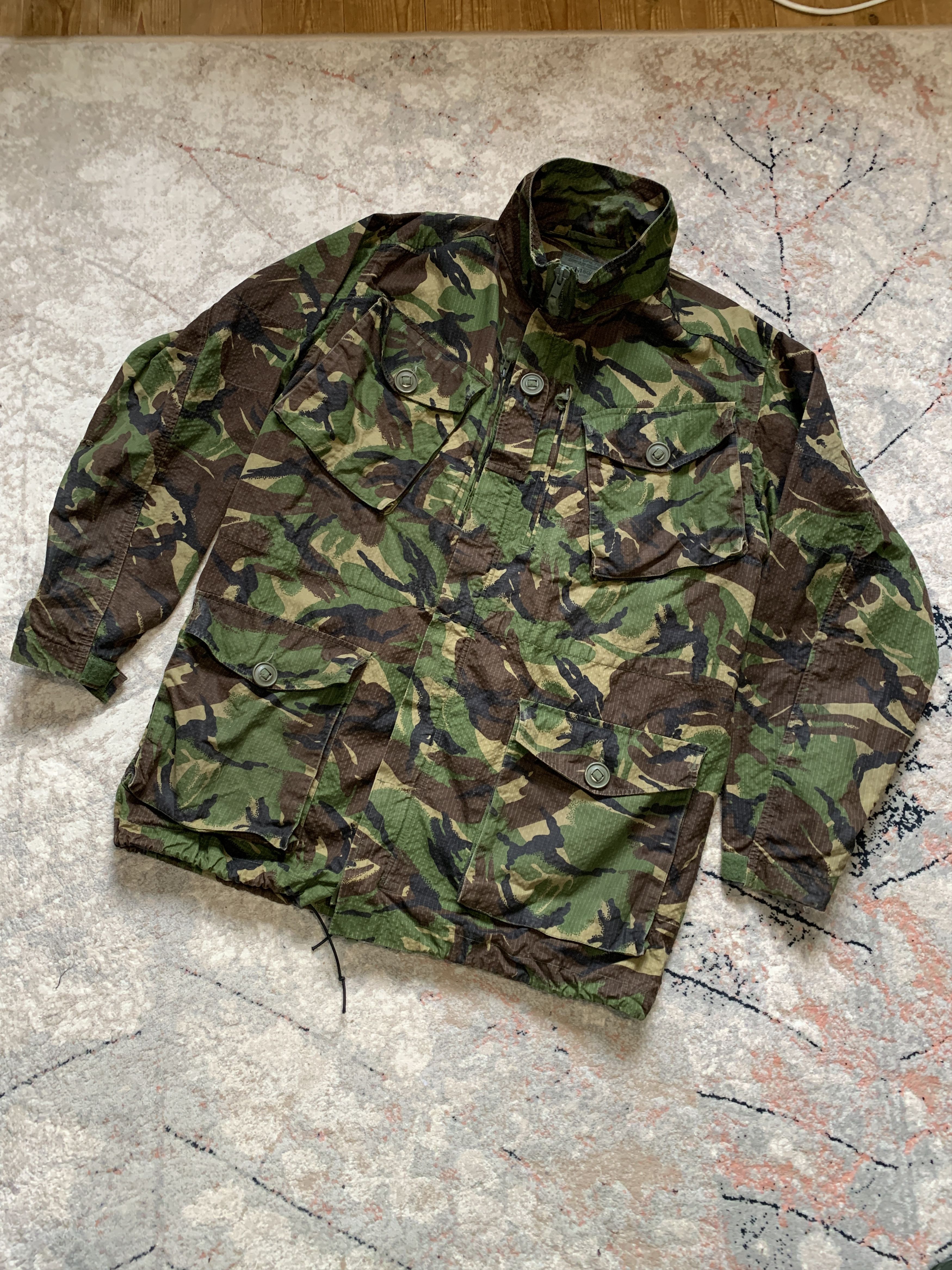 Other Vintage Military Jacket DPM Field Size US XL / EU 56 / 4 - 1 Thumbnail