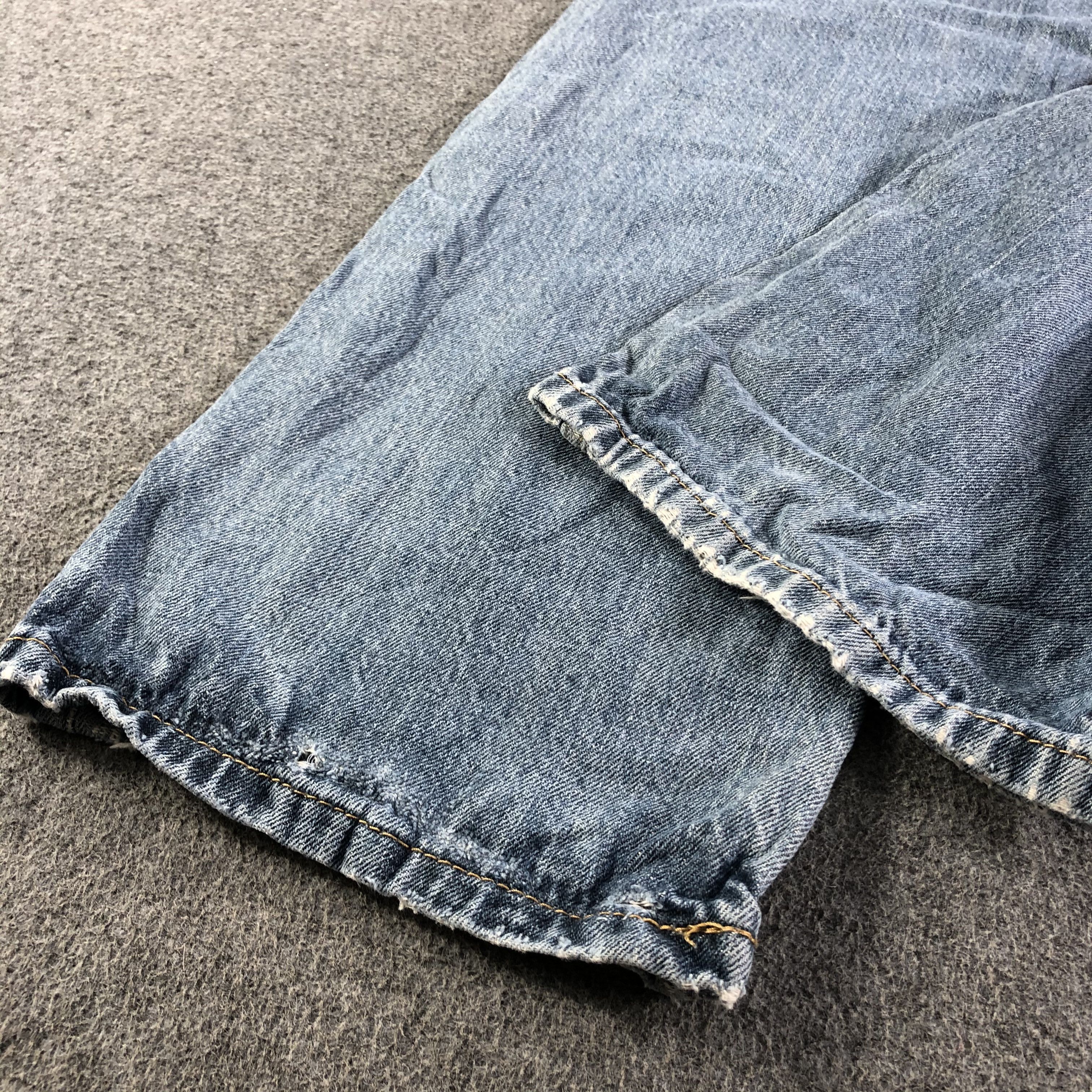 Levi's Vintage Blue Wash Levis 559 Jeans-J3314 Size US 35 - 6 Thumbnail