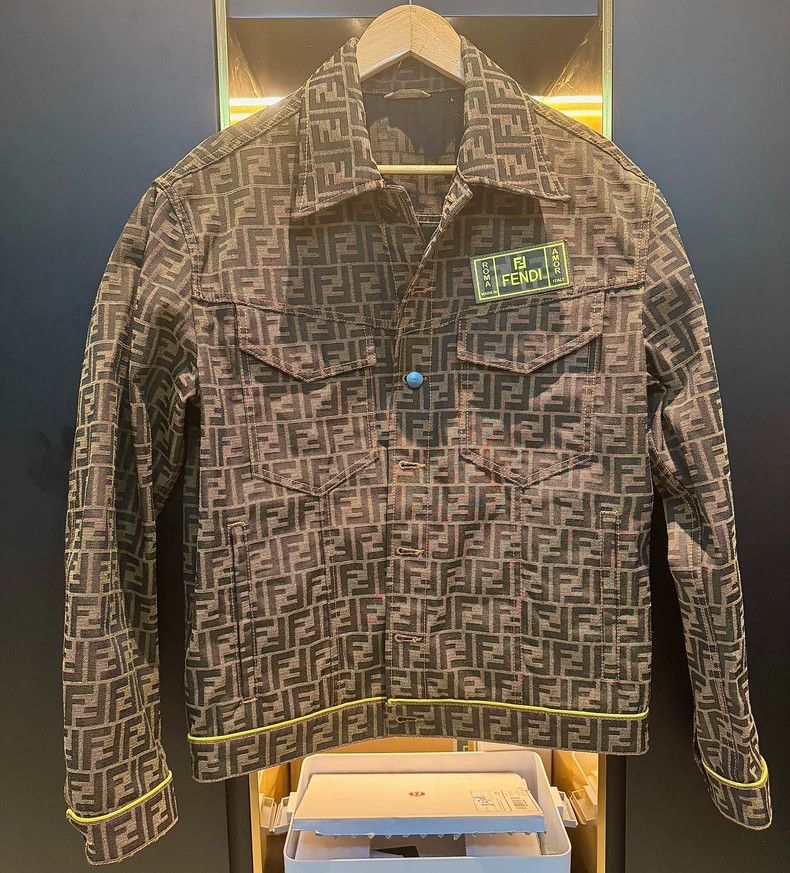 Fendi Fendi Classic full-print double F old flower denim jacket Size US M / EU 48-50 / 2 - 1 Thumbnail