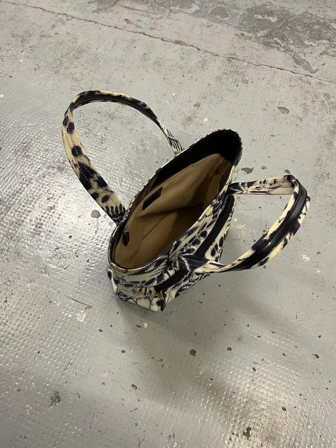 Guidi Gucci Blurred Flowers Cream & Navy Handle Bag Size ONE SIZE - 7 Thumbnail