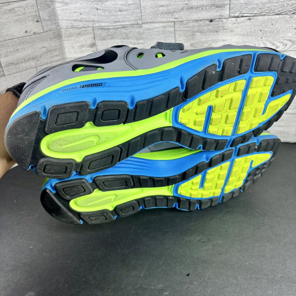 Nike Nike Dual Fusion Run 2 Grey/Lime/Blue Running Shoes Sz 13 Size US 13 / EU 46 - 10 Thumbnail