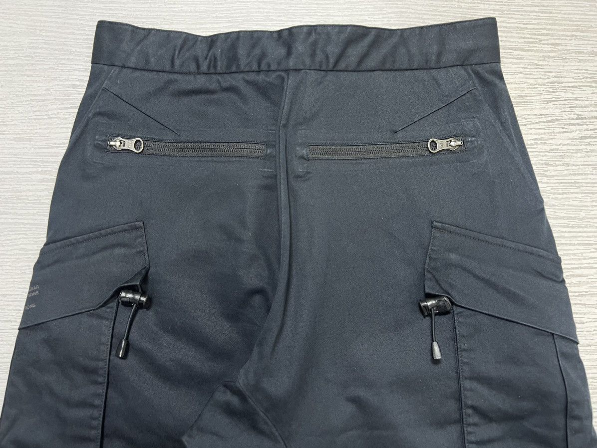 Errolson Hugh Nike ACG - Errolson Hugh - S/S16’ - Tech Cargo Shorts Size US 28 / EU 44 - 11 Thumbnail