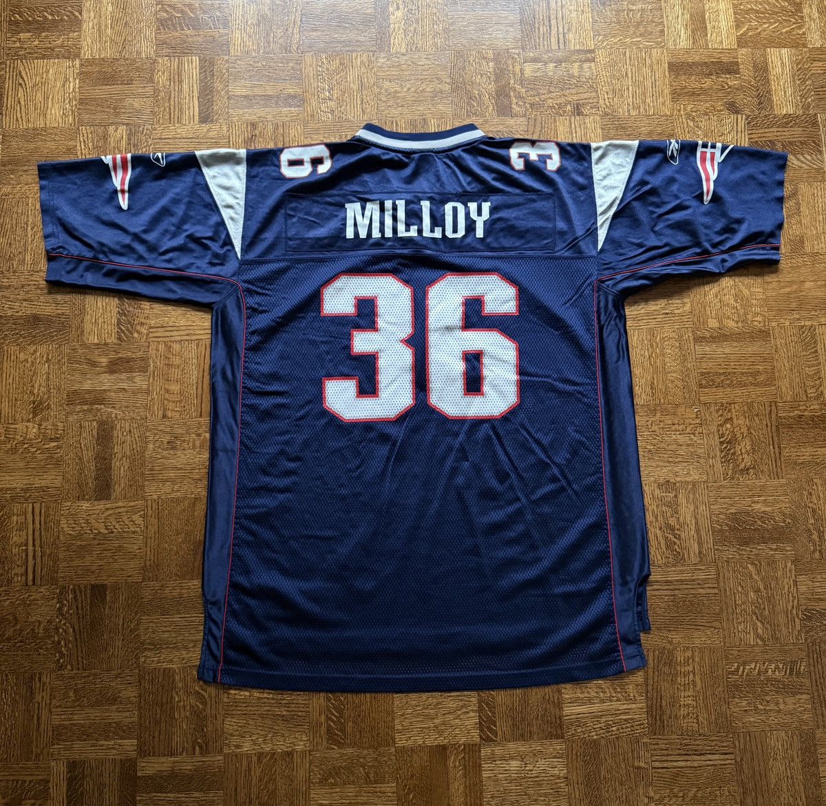 Reebok Vintage Reebok Lawyer Milloy New England Patriots Jersey Size US XL / EU 56 / 4 - 2 Thumbnail