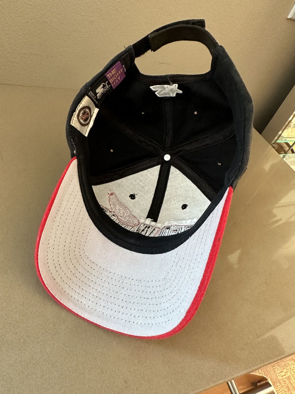 NHL × Starter × Vintage Vintage Starter Detroit Red Wings Hat Size ONE SIZE - 5 Thumbnail